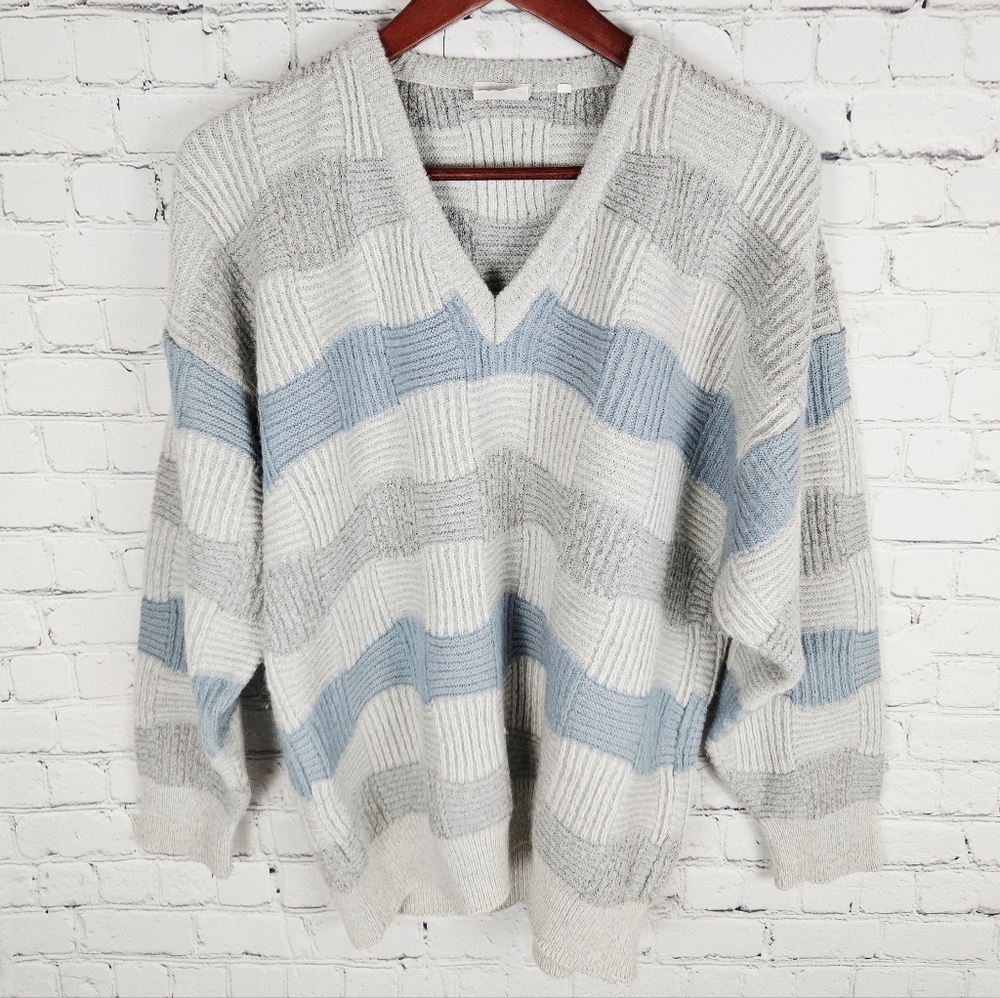 VINTAGE | Fiume wool/alpaca blend knit stripe v-neck long sleeve sweater
